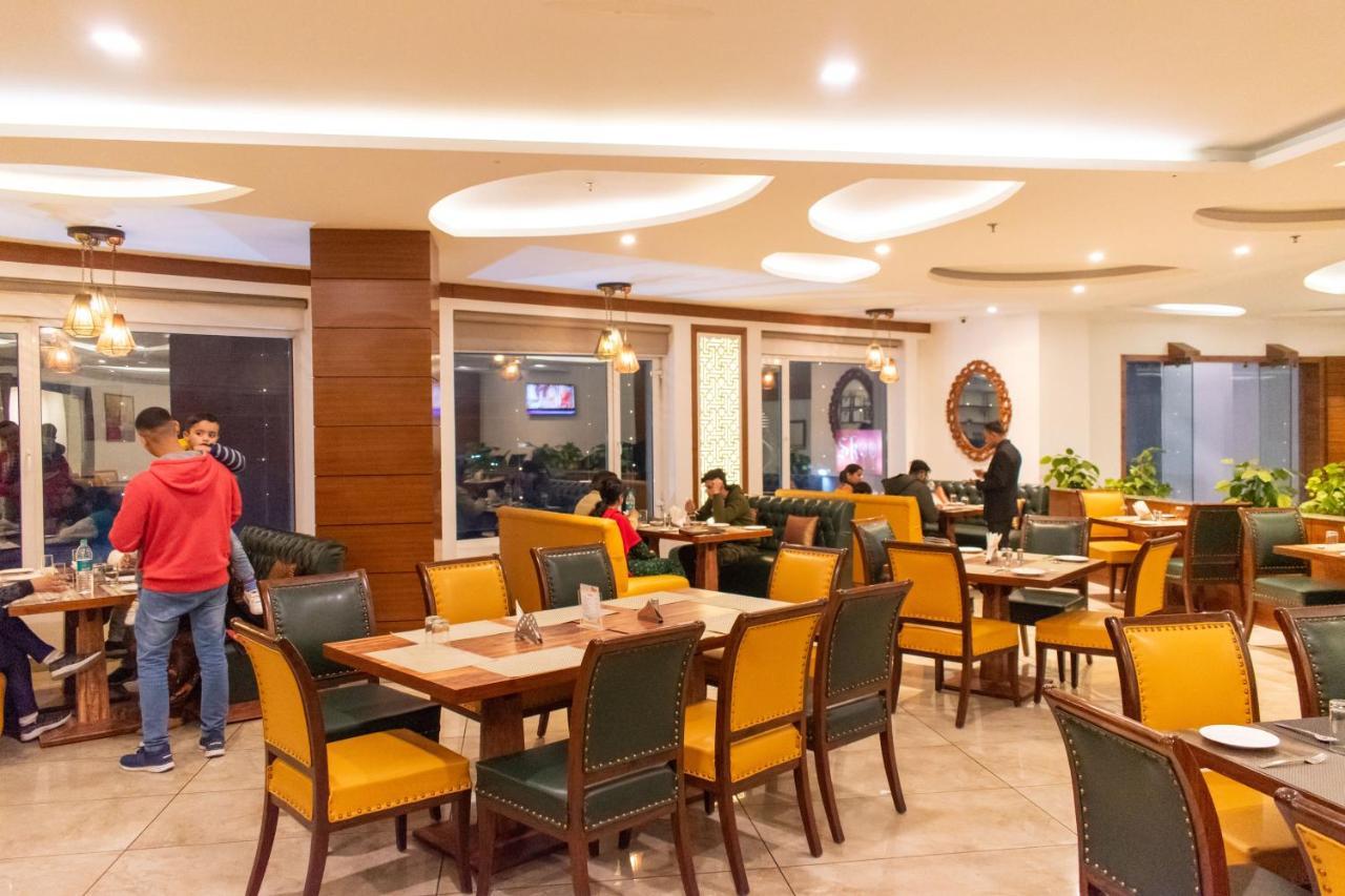 Grand Hotel Nawanshahr Nawāshahr 外观 照片