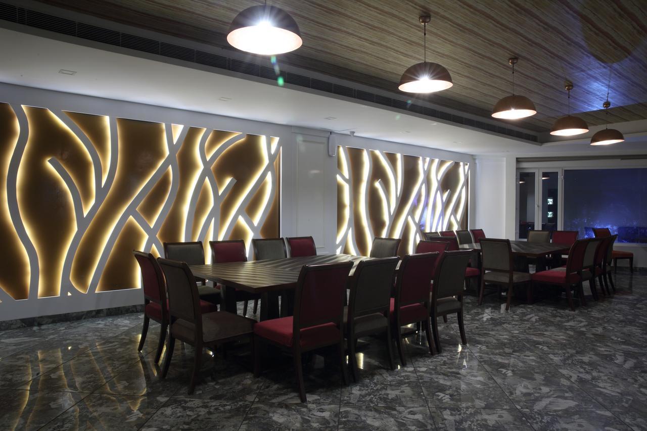 Grand Hotel Nawanshahr Nawāshahr 外观 照片