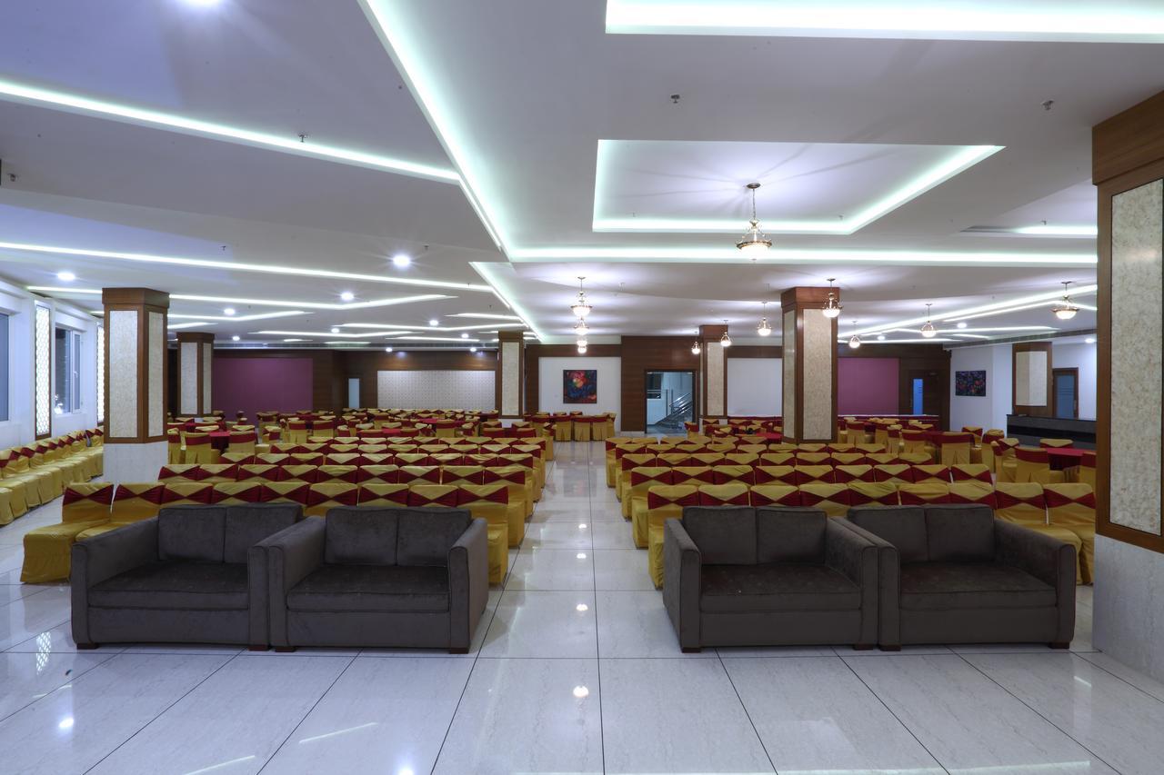 Grand Hotel Nawanshahr Nawāshahr 外观 照片