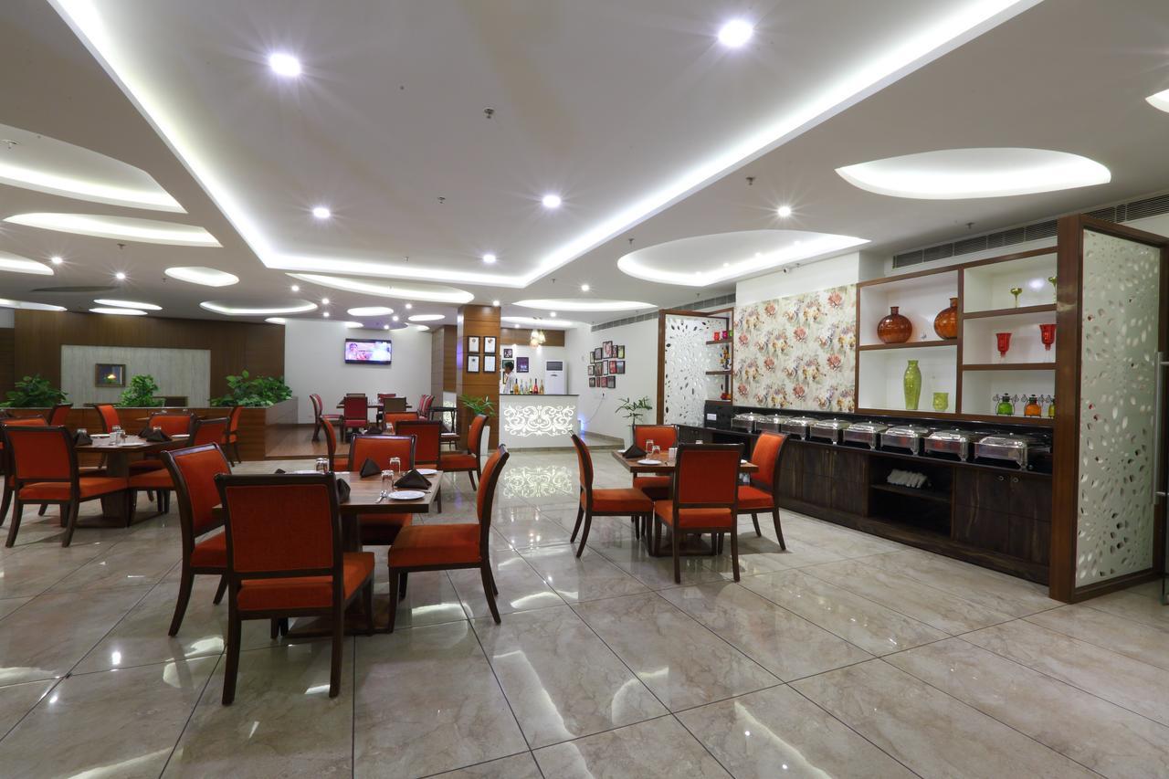 Grand Hotel Nawanshahr Nawāshahr 外观 照片