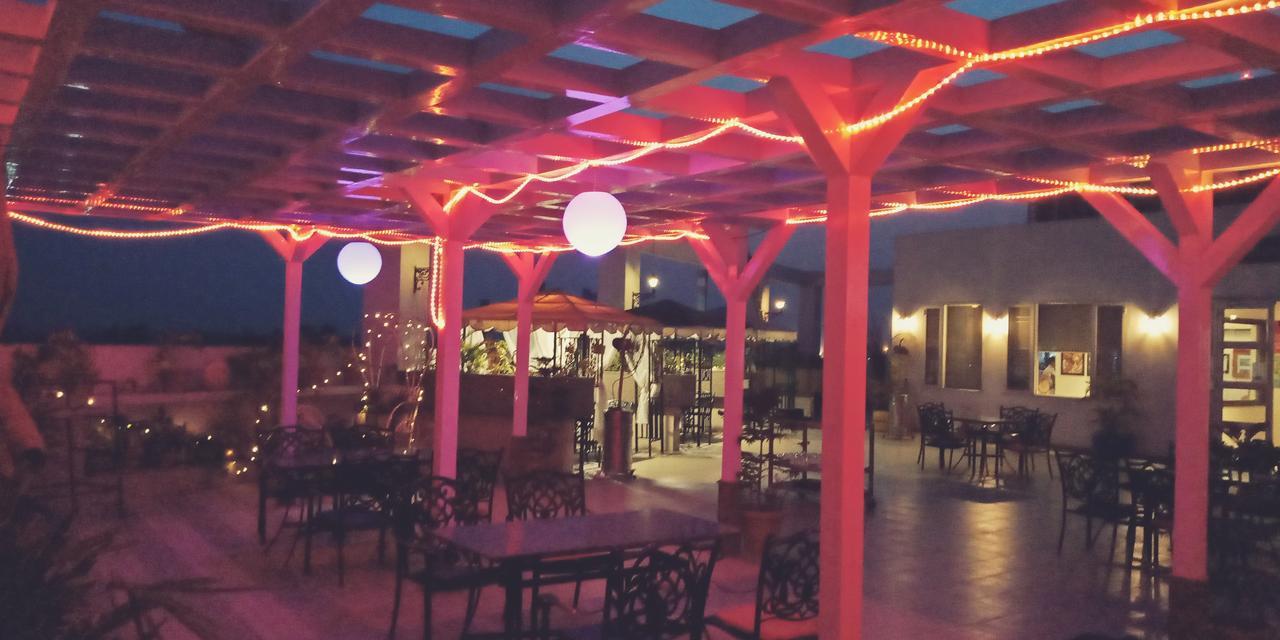Grand Hotel Nawanshahr Nawāshahr 外观 照片