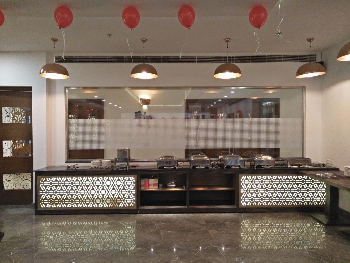 Grand Hotel Nawanshahr Nawāshahr 外观 照片