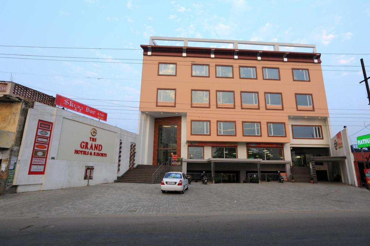 Grand Hotel Nawanshahr Nawāshahr 外观 照片