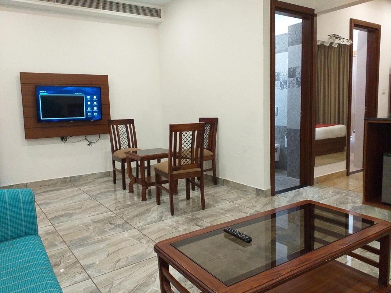 Grand Hotel Nawanshahr Nawāshahr 外观 照片