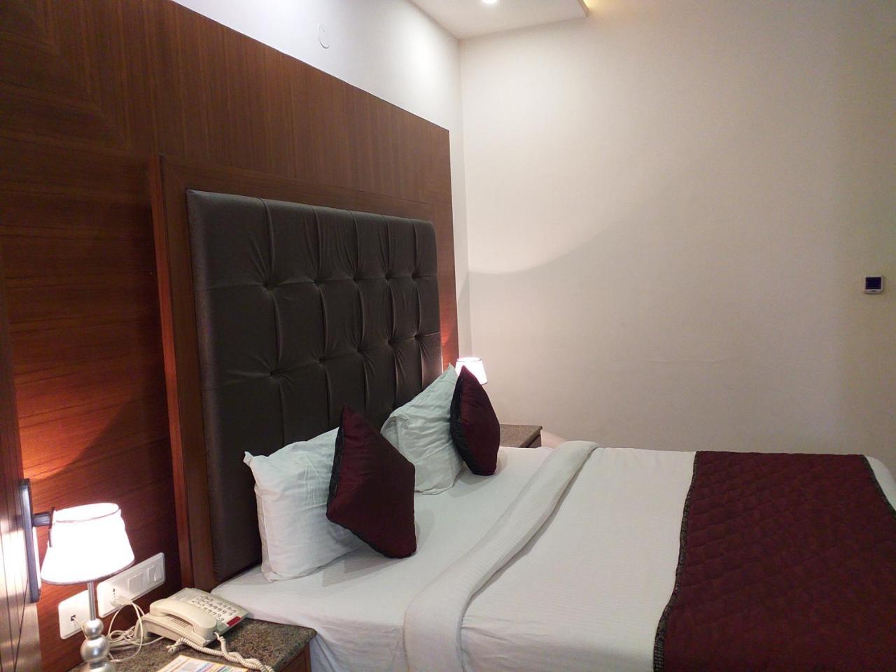Grand Hotel Nawanshahr Nawāshahr 外观 照片