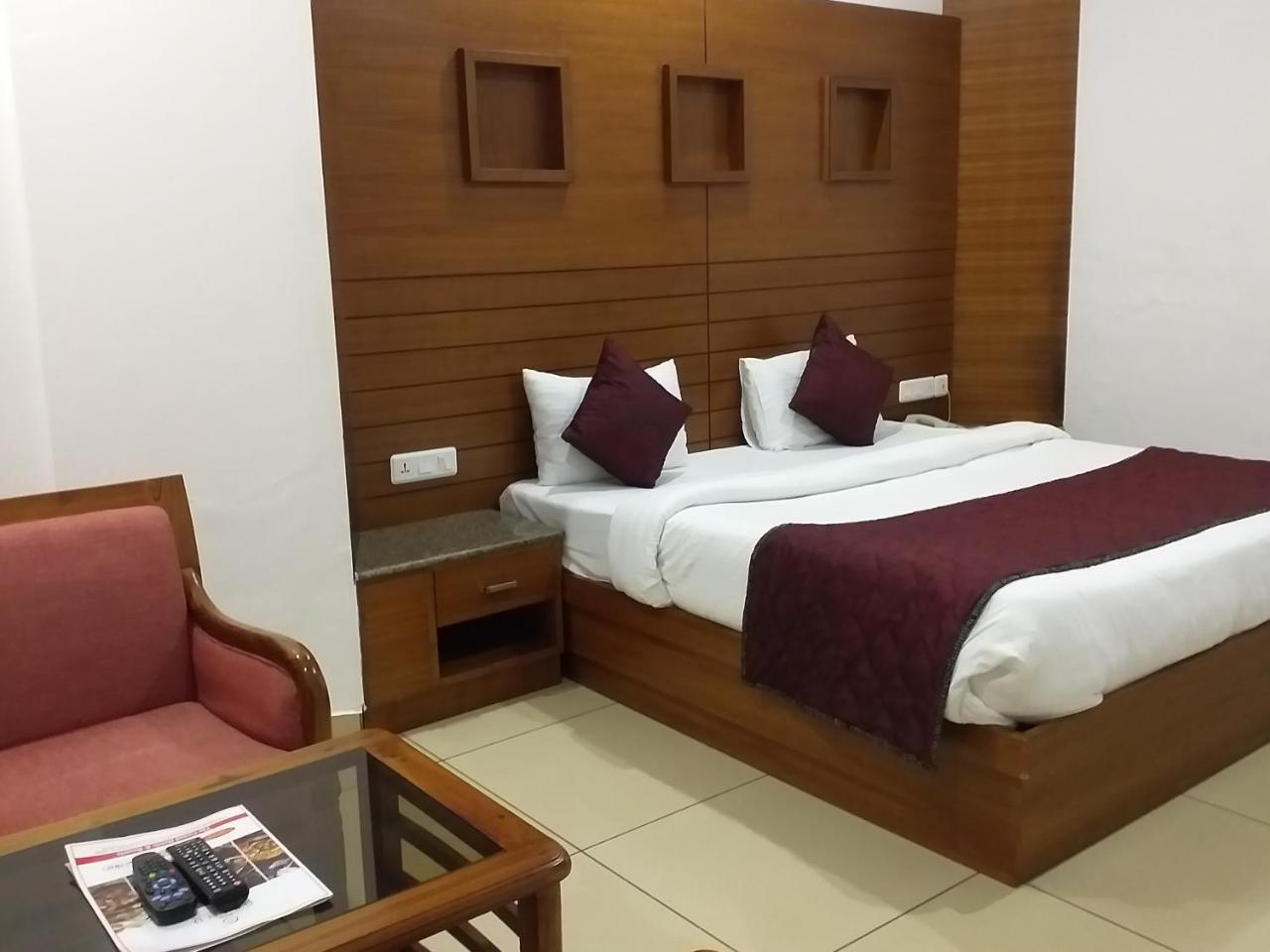 Grand Hotel Nawanshahr Nawāshahr 外观 照片